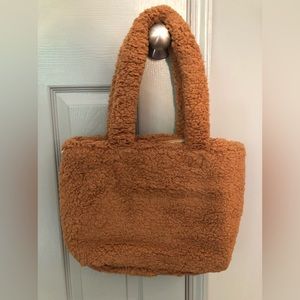 BumbleBella Sherpa bag NWOT